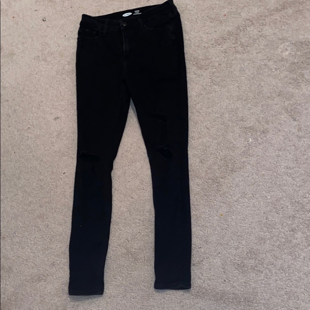 Black ripped jeans